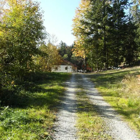 Ferienhaus Waldwipfelromantik בית נופש *