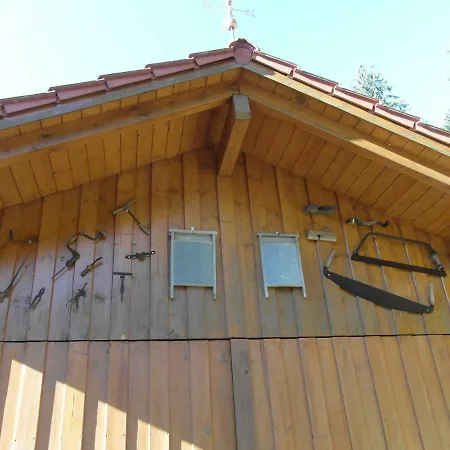 Ferienhaus Waldwipfelromantik בית נופש